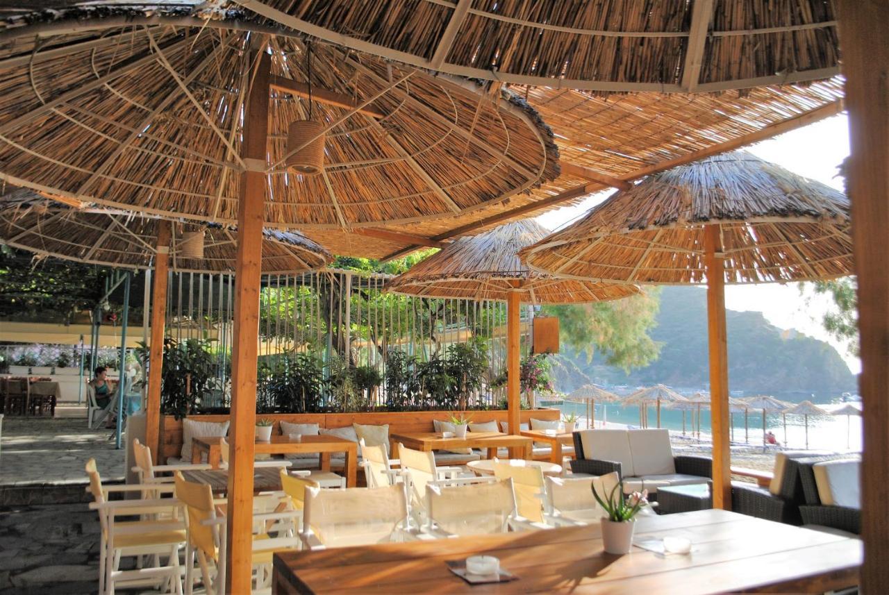 Akhladherí Puerto Seaside Rooms מראה חיצוני תמונה